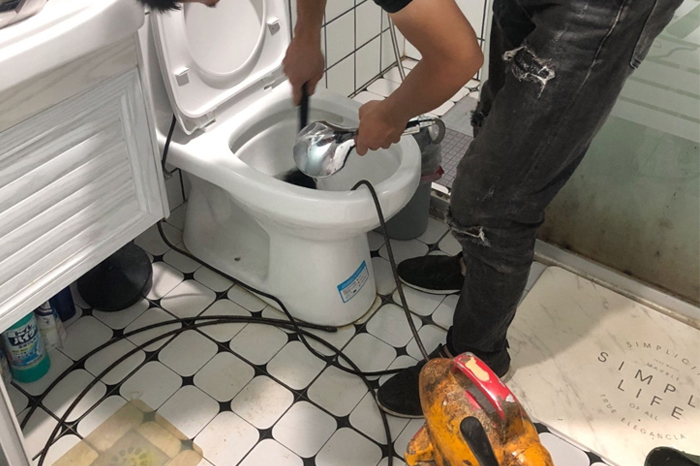 罗源马桶堵塞自己疏通还是找师傅?专业上门服务让你省时更省心